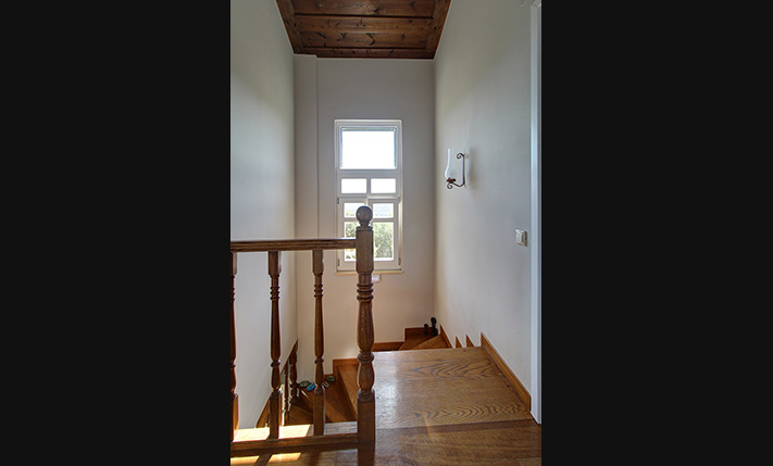 VILLA IN LUXURIOUS POSITION