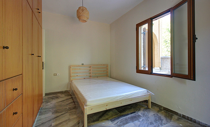 APARTMENT WITH A GARDEN AND PRIVACY