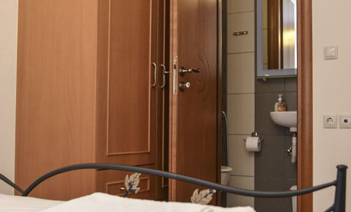 RESTORED VILLAGE HOUSE ON THE WAY TO BALOS