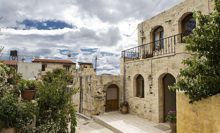 RESTORED VILLAGE HOUSE ON THE WAY TO BALOS