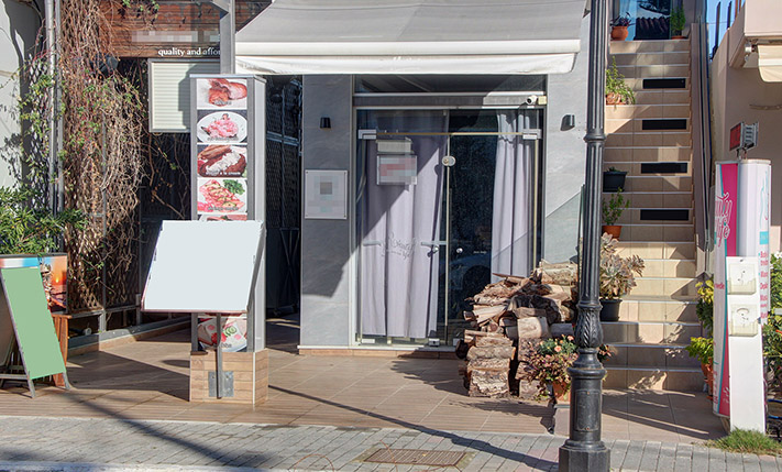 READY-TO-USE PERFECT FOR AN OFFICE OR RETAIL