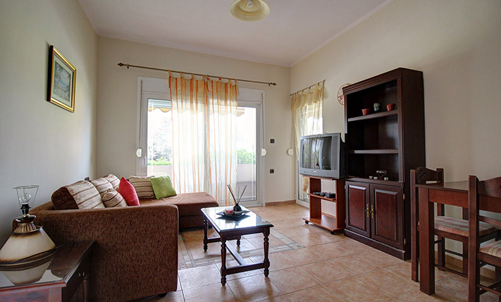 QUALITY GROUND FLOOR APARTMENT