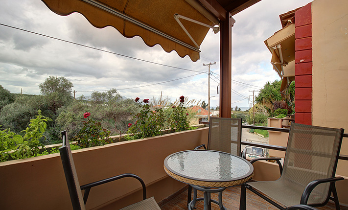 ΔΙΑΜΕΡΙΣΜΑ ΜΕ ROOF TERRACE