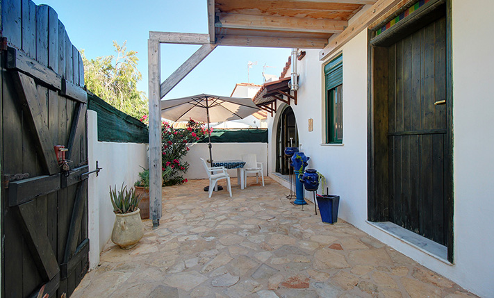 VACATION HOUSE CLOSE TO BEACH & AMENITIES