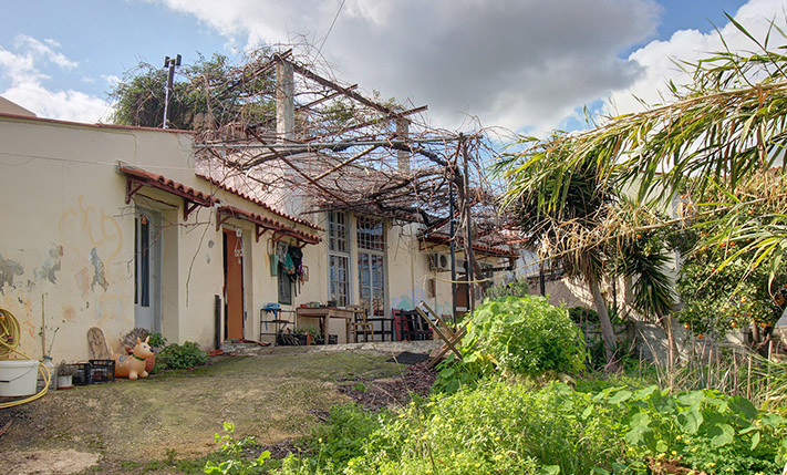 LARGE SEMI-CONVERTED STONE HOUSE