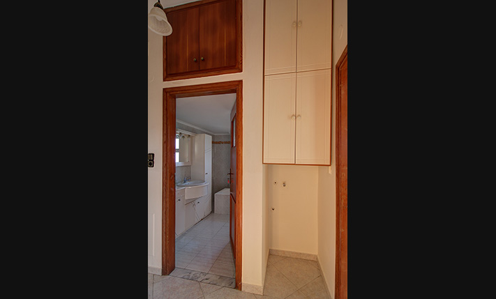 SPACIOUS HOUSE WEST OF CHANIA