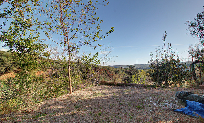 SPACIOUS HOUSE WEST OF CHANIA