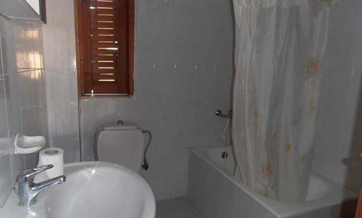 INEXPENSIVE APARTMENTS WITH SUPERB VIEWS