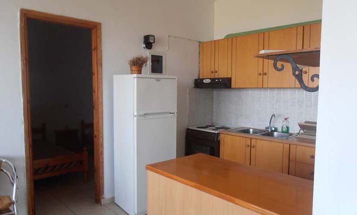 ΦΘΗΝΗ ΞΕΝΟΔΟΧΕΙΑΚΗ ΜΟΝΑΔΑ ΣΤΟΝ ΑΠΟΚΟΡΩΝΑ