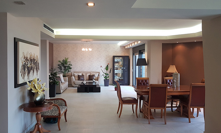 ΑΡΙΣΤΗΣ ΚΑΤΑΣΚΕΥΗΣ ΒΙΛΑ ΜΕ ΣΥΓΧΡΟΝΕΣ ΑΝΕΣΕΙΣ