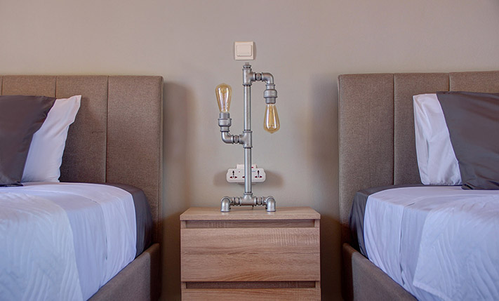 ELEGANT RESIDENCE WITH POOL AND GARDEN