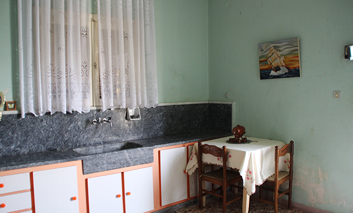 INVESTMENT PROPERTY WITH HIGHWAY ACCESS