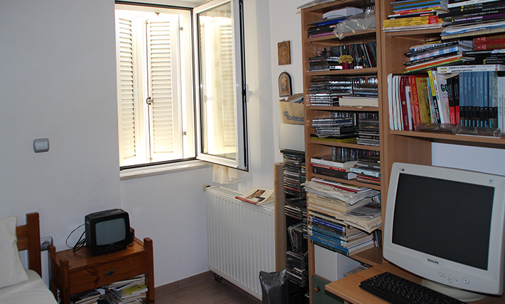 BUILDING OF 3 APARTMENTS IN PRIME LOCATION