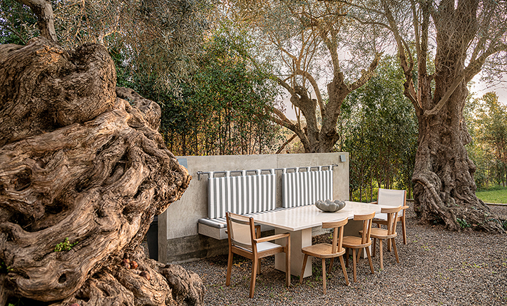 CONTEMPORARY LIVING & AWARD WINNING DESIGN