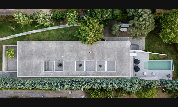 CONTEMPORARY LIVING & AWARD WINNING DESIGN