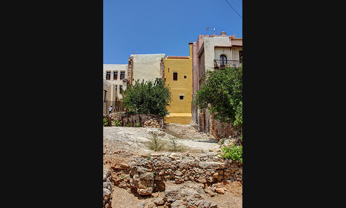 TOWNHOUSE IN THE HEART OF THE OLD TOWN