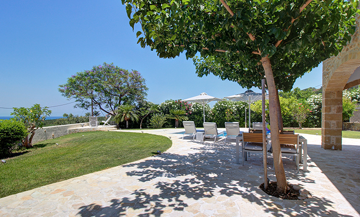 TIMELESS STONE HAVEN ABOVE CHANIA BAY