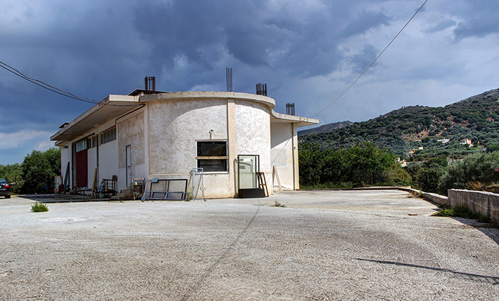 2-FLOOR INDUSTRIAL BUILDING IN PERIVOLIA