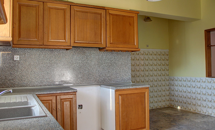 APARTMENT WITH VIEWS, PERFECTLY PRICED