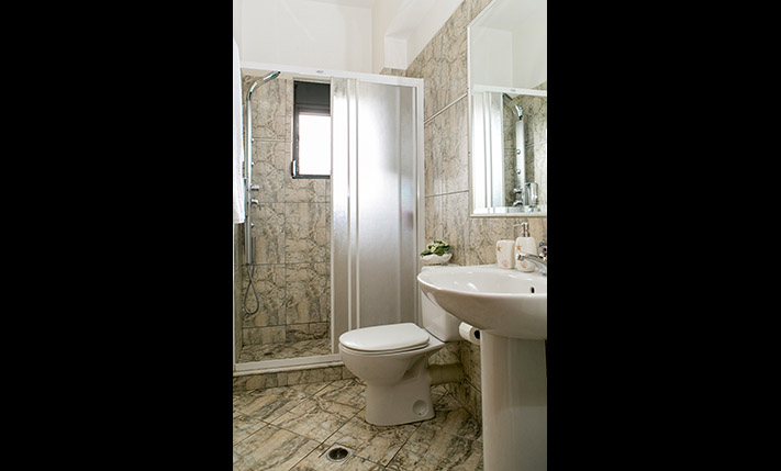 LUXURIOUS LODGING BUSINESS, OVERLOOKING CHANIA