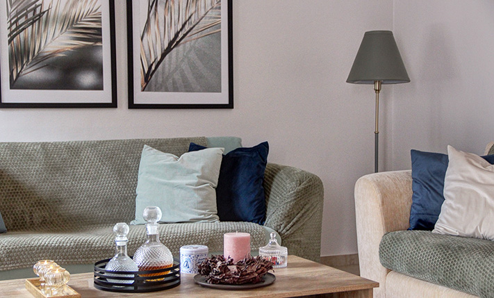 SECURED VIEWS & PLENTY OF BUILDABLE ALLOWANCE