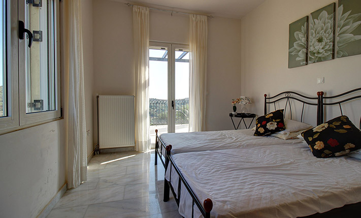 HOUSE WITH PRIVACY IN THE WILD CRETAN SCENERY