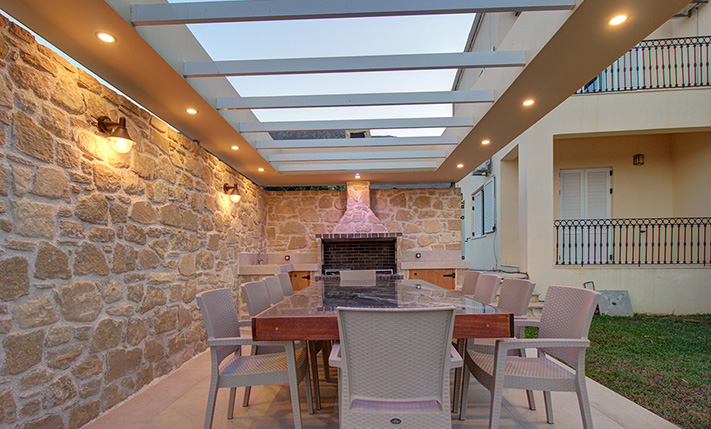 HOUSE WITH PRIVACY IN THE WILD CRETAN SCENERY