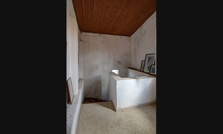 ΜΕΓΑΛΗ ΔΟΜΗΣΗ ΜΕ ΘΕΑ ΣΤΗ ΘΑΛΑΣΣΑ