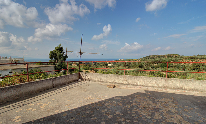 HIGH BUILDING RATIO WITH SEA VIEWS