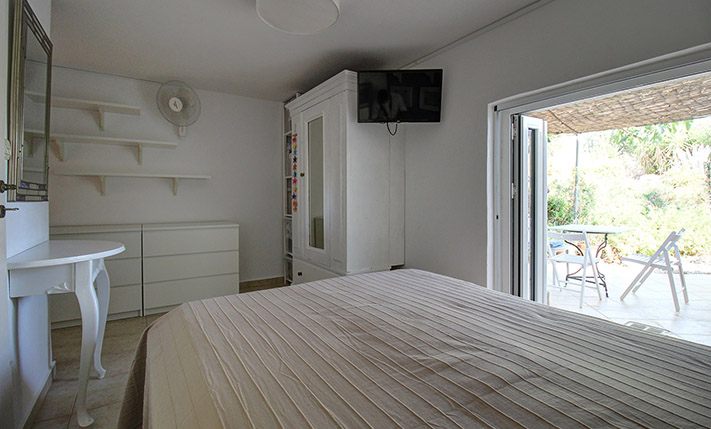 LUXURY PROPERTY ON A HILLTOP