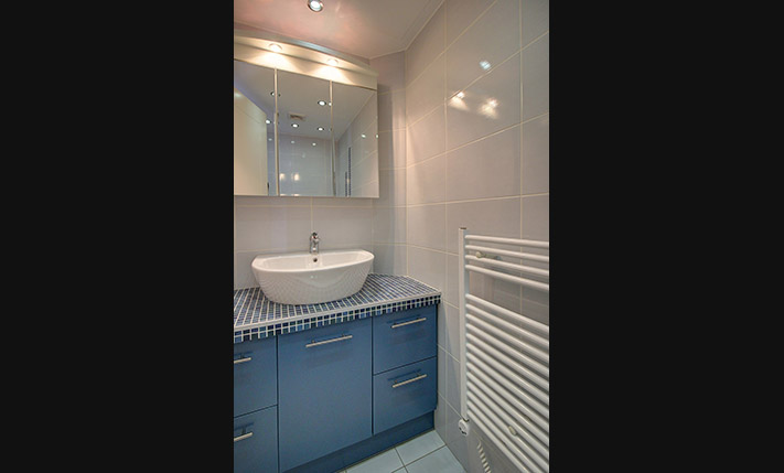 LUXURY PROPERTY ON A HILLTOP