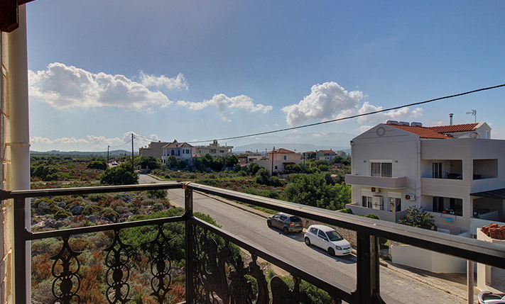 QUALITY DETACHED STONE HOUSE WITH SEA VIEWS