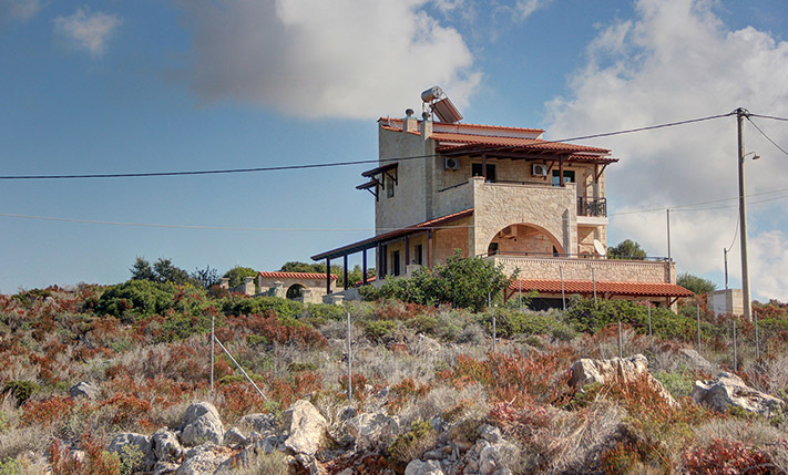 QUALITY DETACHED STONE HOUSE WITH SEA VIEWS