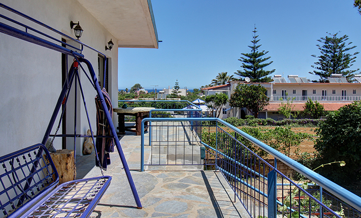 PROPERTY WHERE YOU MAY BUILD A SMALL COMPLEX