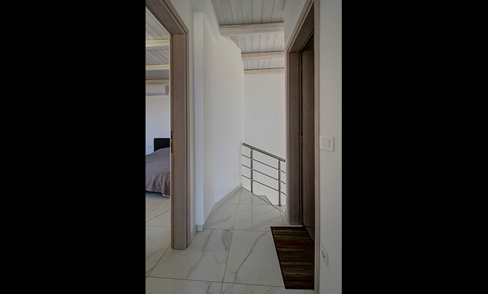 3 MAISONETTES WITH A POOL, GARDEN & SEA VIEWS