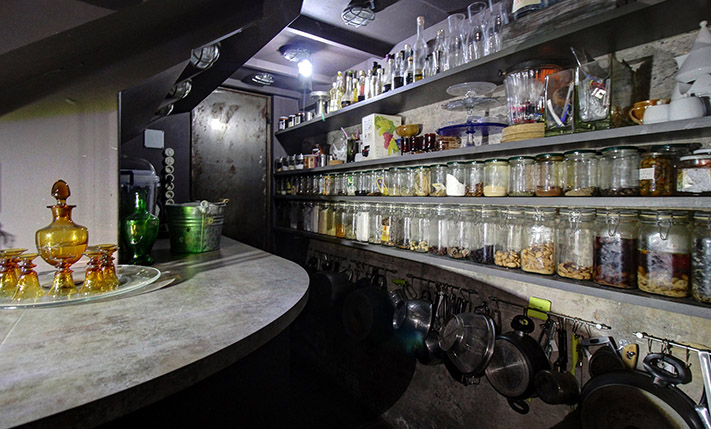 HISTORISCHE ÖLPRESSE, PERFEKT FÜR ÜBERNACHTUNGEN