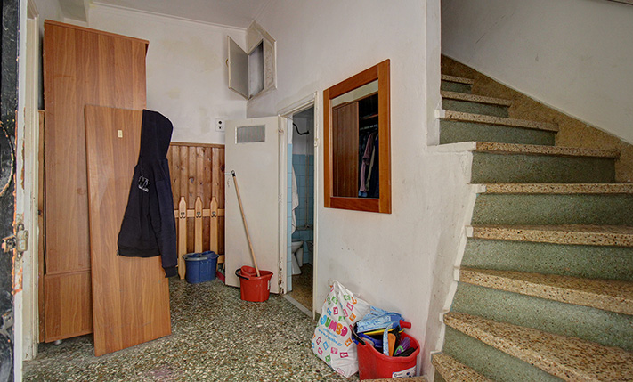 BUILDING OF 4 UNITS IN PRIME LOCATION