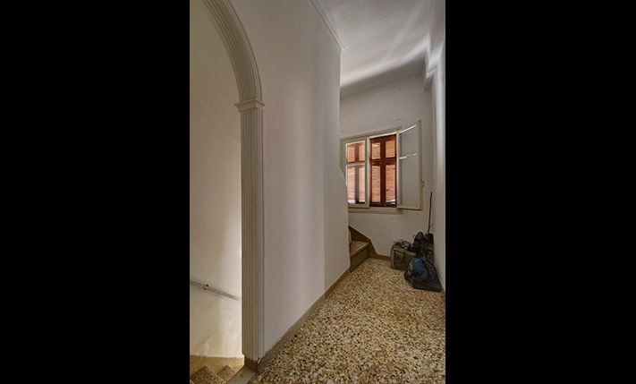 BUILDING OF 4 UNITS IN PRIME LOCATION