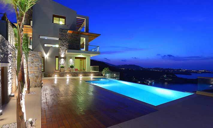 PRIME PROPERTY WITH VIEWS NEAR HERAKLION