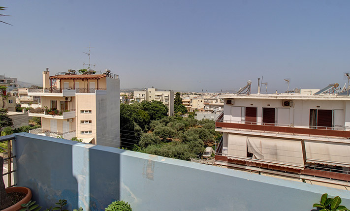 PRIME APARTMENT WITH SPACIOUS VERANDAS