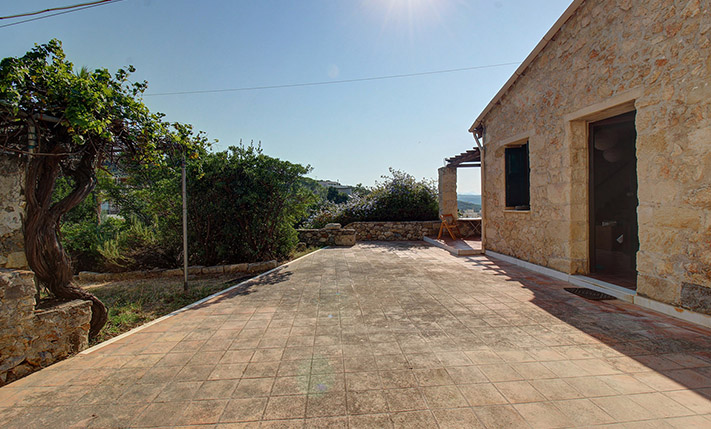 RESTORED OLIVE FACTORY WITH A HIGH POTENTIAL