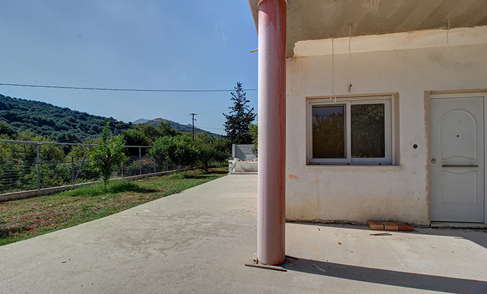 BUILDING OF 2 SPACIOUS APARTMENTS IN NATURE