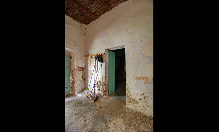 MULTIPLE AREAS, SUITABLE FOR A LODGING BUSINESS