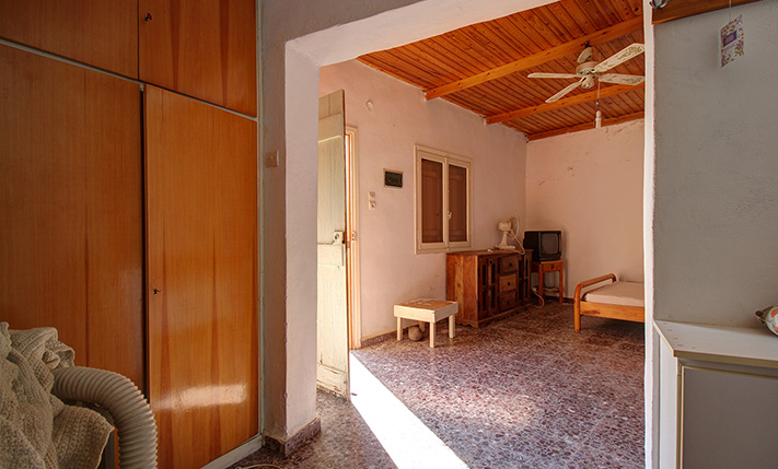 MULTIPLE AREAS, SUITABLE FOR A LODGING BUSINESS