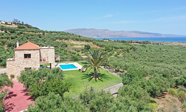 A PLATEAU WITH SECURED SEA VIEWS