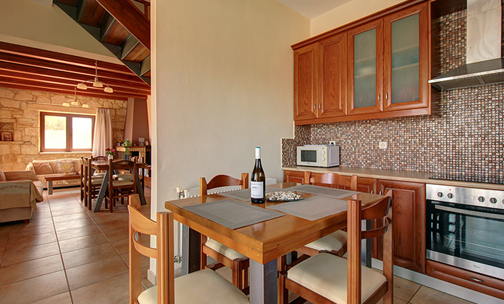 A PLATEAU WITH SECURED SEA VIEWS