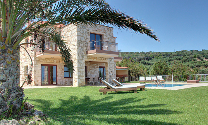 A PLATEAU WITH SECURED SEA VIEWS