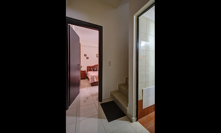 PANORAMIC SPOT IN FRONT OF THE WHITE MOUNTAINS