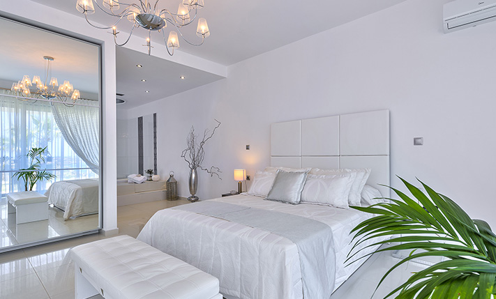 A VERSATILE PROPERTY IN A LUXURIOUS LOCATION