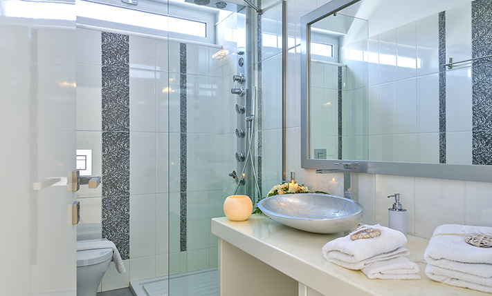 A VERSATILE PROPERTY IN A LUXURIOUS LOCATION